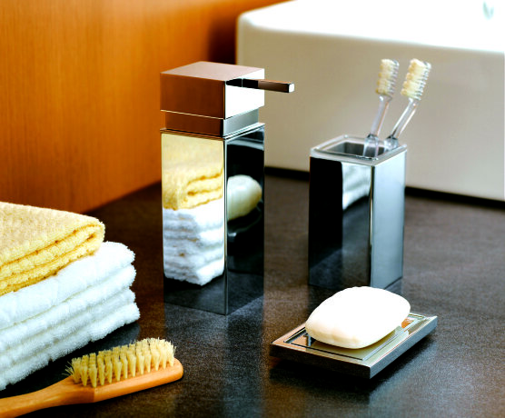 Стакан LANGBERGER VICO 30013A настольный цвет хром